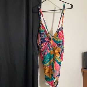 Multicolor Women’s Plus Size Swimsuit